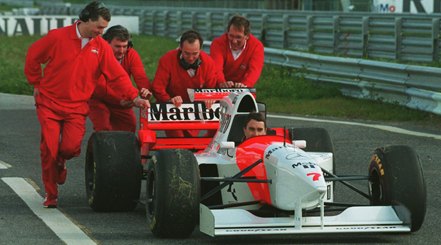 Mansell na McLaren em 1995. Escolha errada?